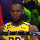 Image for article titled Twizzlers vs. Red Vines: Civil War Erupts on Twitter After LeBron Celebrates Lakers Win With a Snack